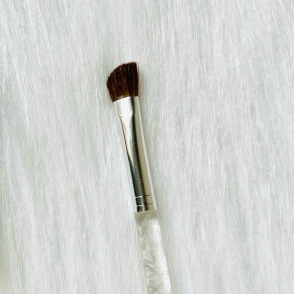 🆕 No Tag, Clinique Eye Brush. Seasonal Collection. No tag/box